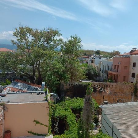 Imeros Chania  Buitenkant foto