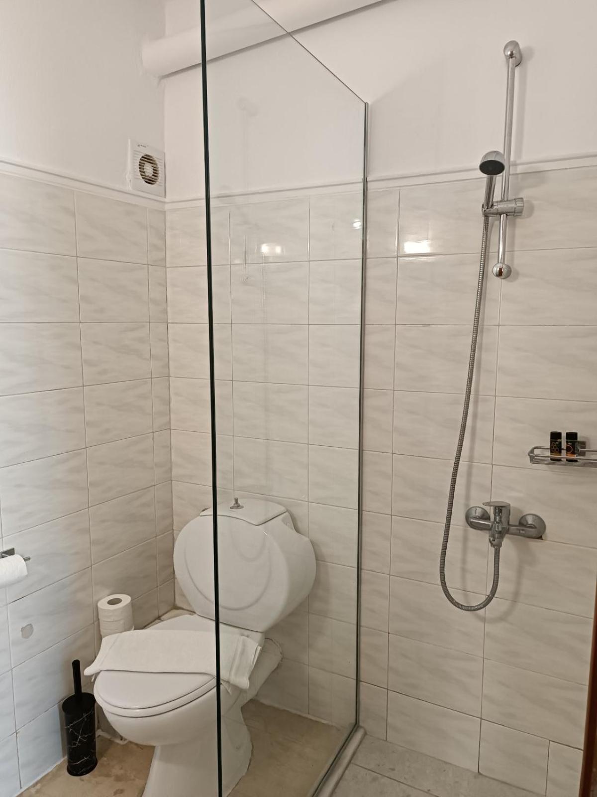 Imeros Chania  Buitenkant foto